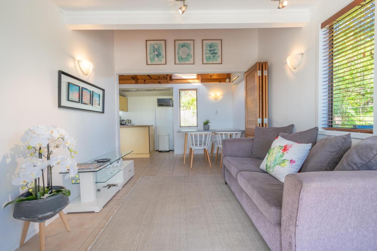 Palm Beach Cottage With Private Spa Pool Екстер'єр фото